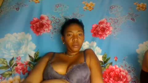 Snapshot of raiisaaa chatting on 07-23-26, 08:07 raiisaaa online show from 07-23-26, 08:07