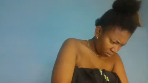 Snapshot of raiisaaa chatting on 07-28-26, 03:21 raiisaaa online show from 07-28-26, 03:21