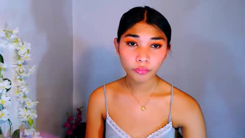 Snapshot of raindrizzle1706 chatting on 11-19-25, 05:40 raindrizzle1706 online show from 11-19-25, 05:40