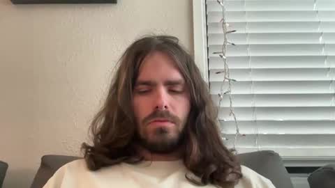 Alex online show from 11-29-25, 07:17