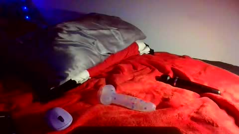 Opal Rainbow online show from 02-13-26, 06:20