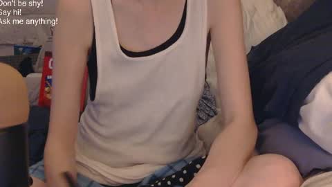 RainyDayEm online show from 07-25-26, 03:48