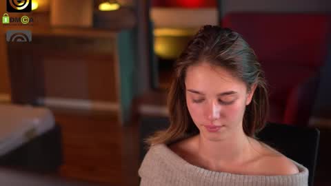 Raisa online show from 10-16-25, 09:38