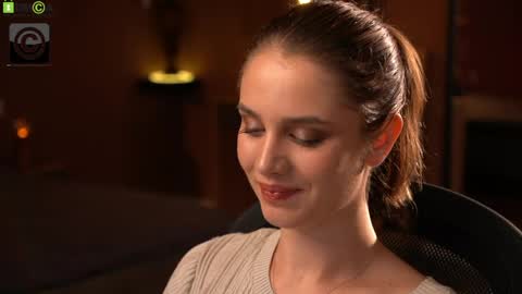 Snapshot of raisadoll chatting on 06-01-26, 06:20 Raisa online show from 06-01-26, 06:20
