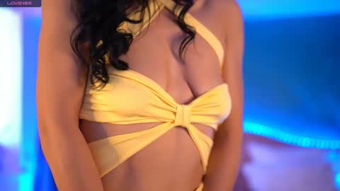 RaisaVawn online show from 06-27-26, 06:29