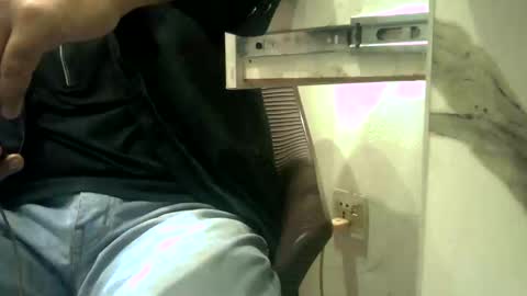 Snapshot of rakulgee12 chatting on 02-14-26, 07:27 rakulgee1 online show from 02-14-26, 07:27