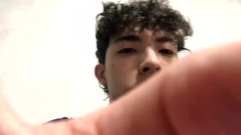 ramiroo2312 online show from 10-18-25, 07:09