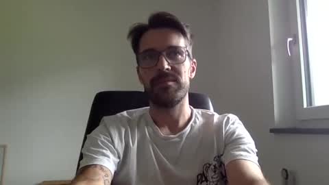 Snapshot of ramler0815 chatting on 06-02-26, 01:02 ramler0815 online show from 06-02-26, 01:02