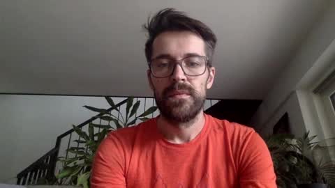 Snapshot of ramler0815 chatting on 06-11-26, 08:23 ramler0815 online show from 06-11-26, 08:23