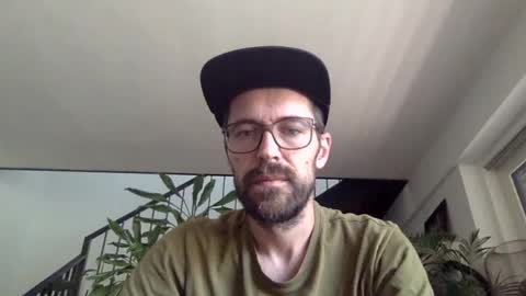 Snapshot of ramler0815 chatting on 06-13-26, 10:02 ramler0815 online show from 06-13-26, 10:02