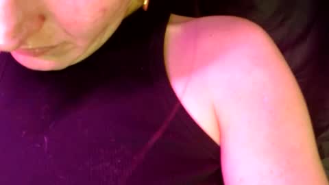 Snapshot of ramonaquinn chatting on 12-23-24, 05:11 RAMONA Q online show from 12-23-24, 05:11