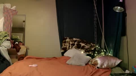    RAMONA Q   online show from 02-27-25, 07:23