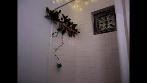    RAMONA Q   online show from 03-09-26, 01:15