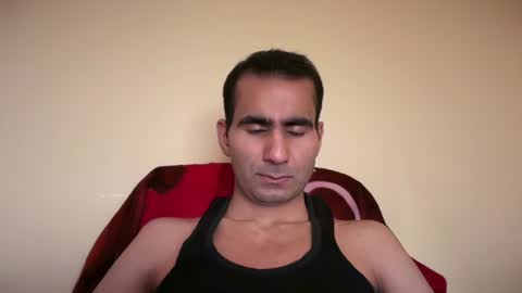 Snapshot of rand102 chatting on 06-14-26, 04:14 online show from 06-14-26, 04:14