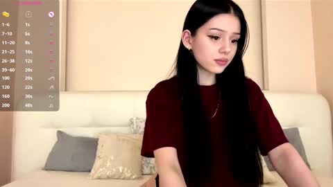 Luna online show from 09-17-25, 02:52