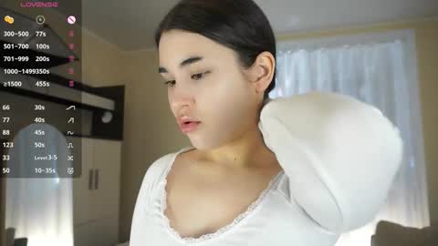 Vilda online show from 11-17-25, 05:35