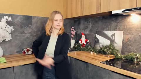 Katie online show from 01-18-25, 10:17