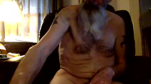 Snapshot of rando56 chatting on 02-13-25, 01:48 Randy online show from 02-13-25, 01:48