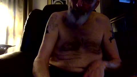 Snapshot of rando56 chatting on 10-03-25, 11:51 Randy online show from 10-03-25, 11:51