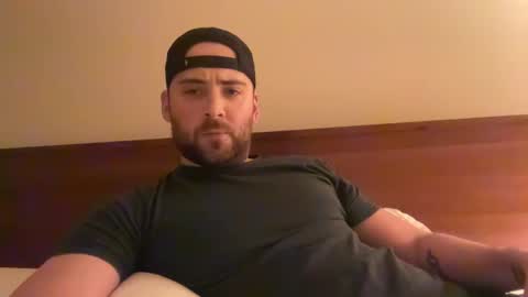 Snapshot of randomdude5950 chatting on 02-05-25, 02:51 randomdude5950 online show from 02-05-25, 02:51