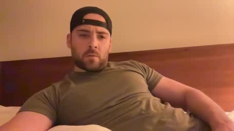 Snapshot of randomdude5950 chatting on 02-19-25, 06:22 randomdude5950 online show from 02-19-25, 06:22