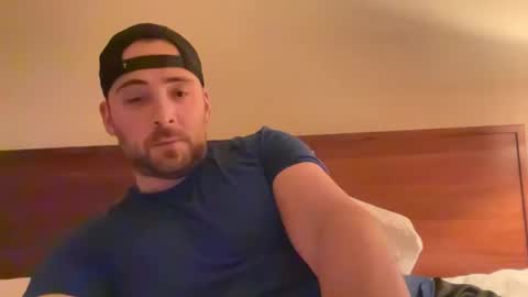 Snapshot of randomdude5950 chatting on 03-10-25, 01:45 randomdude5950 online show from 03-10-25, 01:45