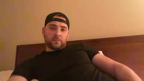 Snapshot of randomdude5950 chatting on 02-02-26, 05:06 randomdude5950 online show from 02-02-26, 05:06