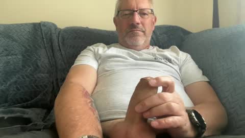 Snapshot of randyboyandy chatting on 06-18-26, 11:47 randyboyandy online show from 06-18-26, 11:47
