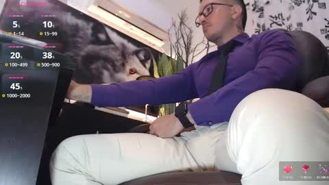 Snapshot of randylukehot chatting on 12-21-24, 07:56 randylukehot online show from 12-21-24, 07:56