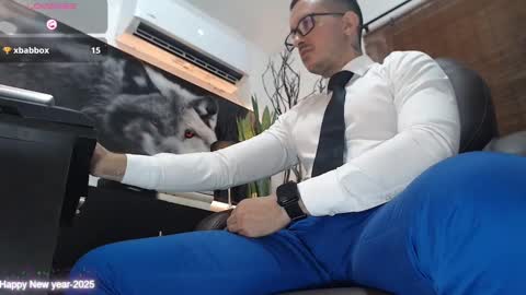 Snapshot of randylukehot chatting on 03-12-25, 06:44 randylukehot online show from 03-12-25, 06:44