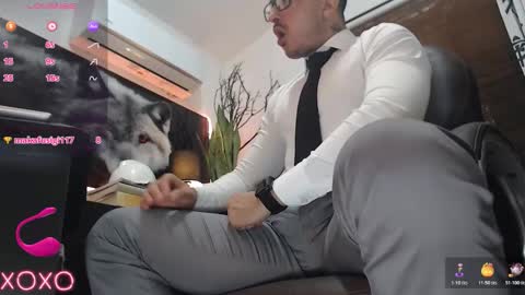 Snapshot of randylukehot chatting on 10-23-25, 10:36 randylukehot online show from 10-23-25, 10:36