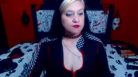 Snapshot of randymaturex01 chatting on 03-05-25, 02:03 Sonia online show from 03-05-25, 02:03
