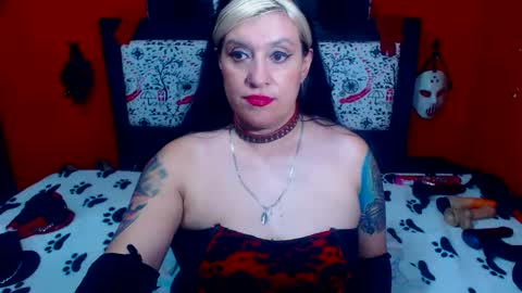 Snapshot of randymaturex01 chatting on 03-07-25, 05:18 Sonia online show from 03-07-25, 05:18