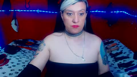 Snapshot of randymaturex01 chatting on 09-26-25, 02:15 Sonia online show from 09-26-25, 02:15