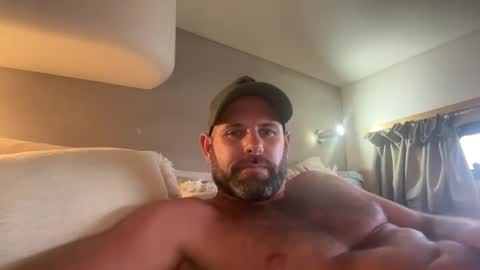 Snapshot of ransguy chatting on 02-14-26, 07:38 ransguy online show from 02-14-26, 07:38