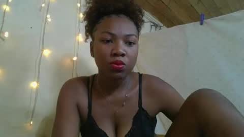 Snapshot of rantamarie chatting on 04-14-26, 05:24 Rantamarie online show from 04-14-26, 05:24