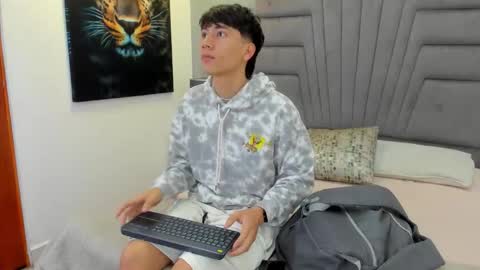 Raphael Nyon online show from 02-25-26, 11:31