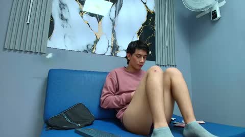 Snapshot of raphael_nyon1 chatting on 03-26-26, 03:56 raphael_nyon1 online show from 03-26-26, 03:56