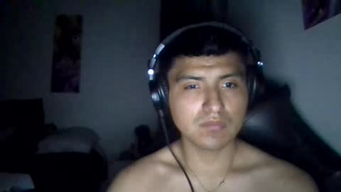 Snapshot of rapida2110 chatting on 08-10-26, 04:27 rapida2110 online show from 08-10-26, 04:27