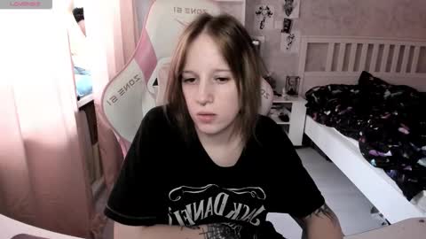 Rapunzel online show from 03-03-26, 01:17