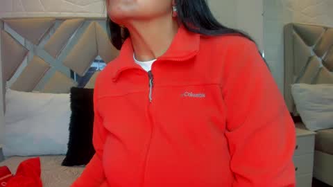 Raquel Moore  online show from 02-28-25, 09:36