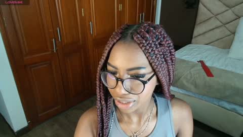 Raquel online show from 01-26-25, 11:39