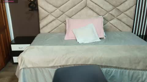 Raquel online show from 03-03-25, 11:44