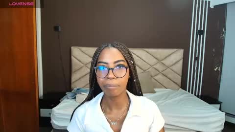 Raquel online show from 09-27-25, 07:30