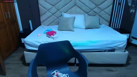 Raquel online show from 11-30-25, 11:14