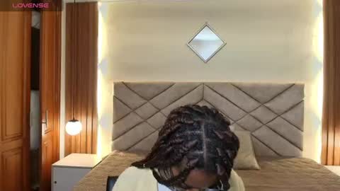 Raquel online show from 07-15-26, 12:21