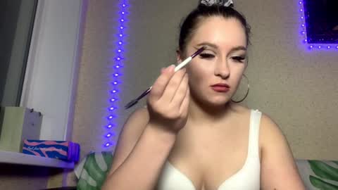 Amanda online show from 05-04-26, 05:42