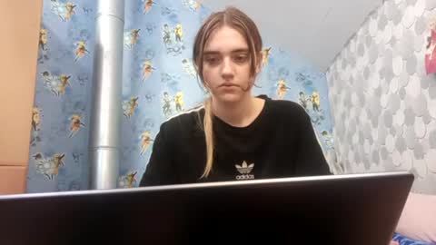 Snapshot of rasheedagartin chatting on 07-27-26, 04:30 Lora online show from 07-27-26, 04:30