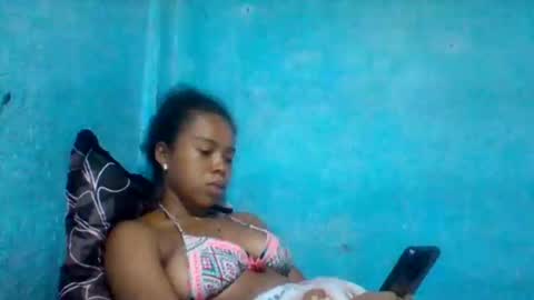 rasoelysca online show from 12-23-25, 01:47