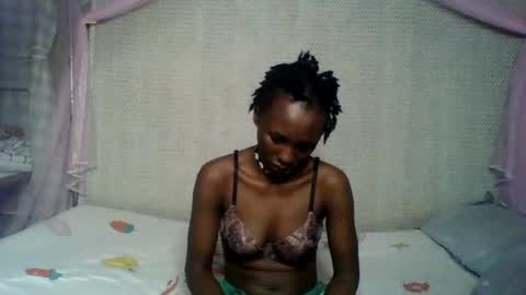 Snapshot of rasta_berry chatting on 06-23-26, 06:22 rasta online show from 06-23-26, 06:22